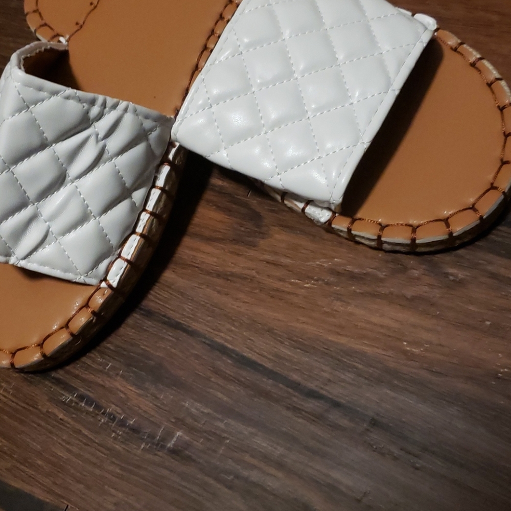 Quilted white sandals